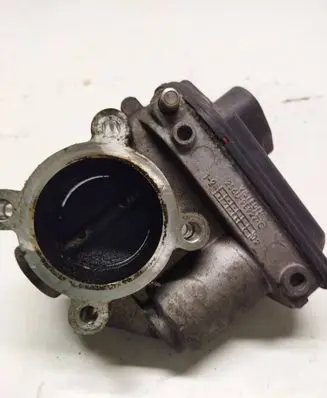 Ford Fusion Throttle valve 2S6UCC 0259064R 061202