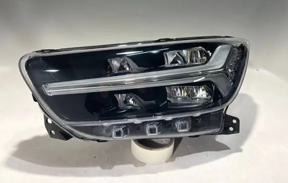 Volvo XC40 Headlight/headlamp 32342524