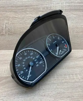 BMW 1 E81 E87 Speedometer (instrument cluster) 9166814 1024962