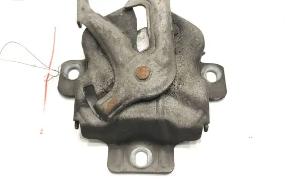 Suzuki SX4 Engine bonnet/hood lock/catch