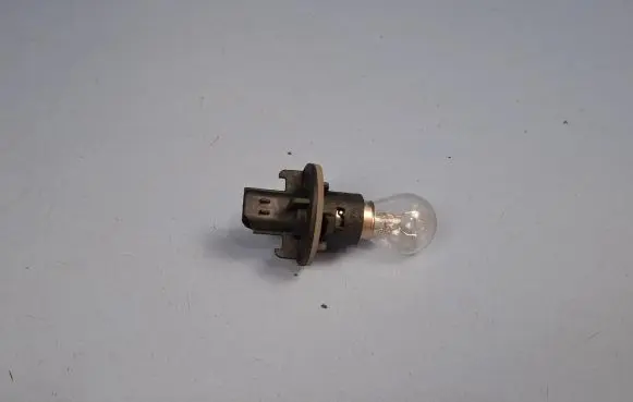 Land Rover Freelander Tail light bulb cover holder AMR4003