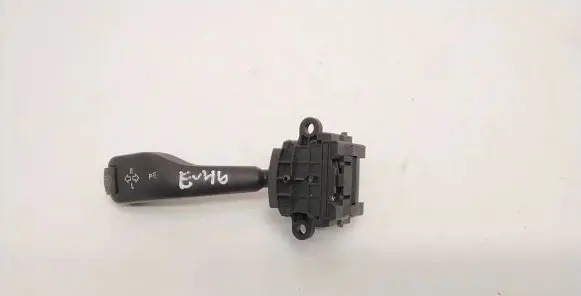 BMW 3 E46 Indicator stalk 8363668 01104010