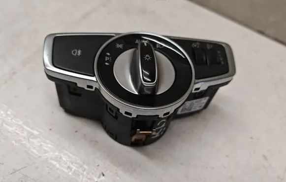Mercedes-Benz C W205 Light switch A2059056000 10025063