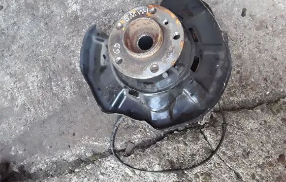 BMW 1 F20 F21 Rear wheel hub NOCODE