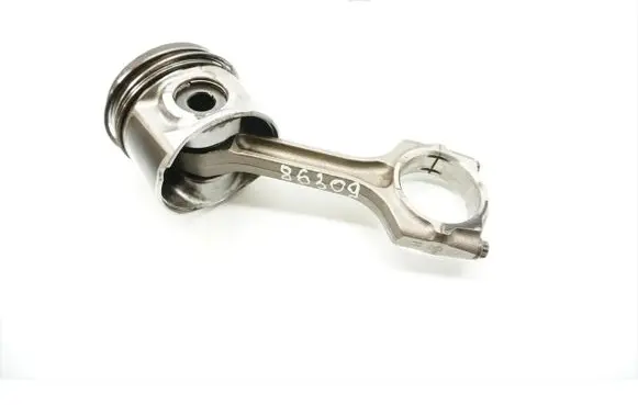 Honda Civic Piston with connecting rod N22A2