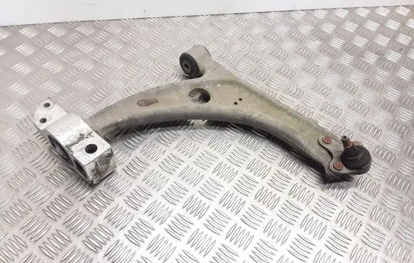 Volkswagen PASSAT B6 Front lower control arm/wishbone 3C0407153B