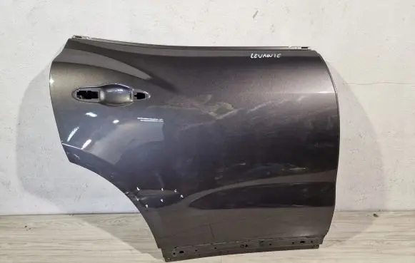 Maserati Levante Rear door HP29052A