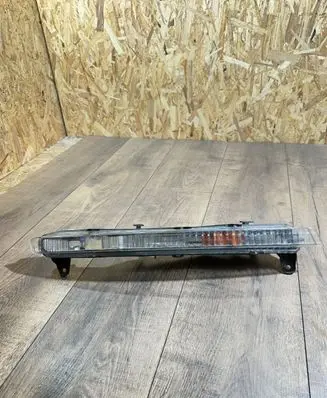 Audi Q7 4L Front indicator light 084461603R