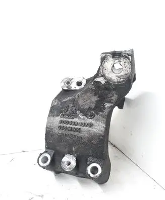 Volkswagen Phaeton Engine mounting bracket 3D0199307P