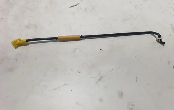 Chrysler Pacifica Engine bonnet/hood prop rod/strut 