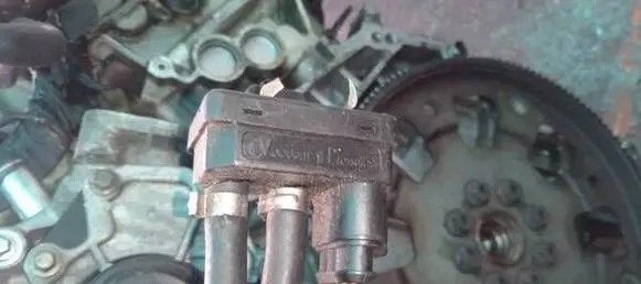 Jaguar X-Type Air pressure sensor 67R016110