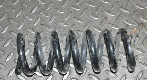 Mercedes-Benz E C207 W207 Rear coil spring
