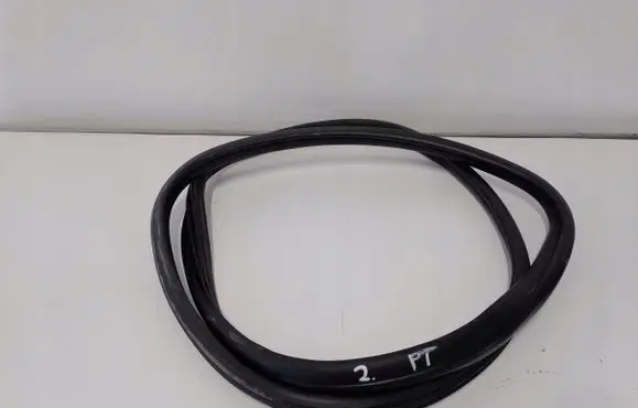 Mini Cooper Countryman R60 Front door rubber seal 9808549