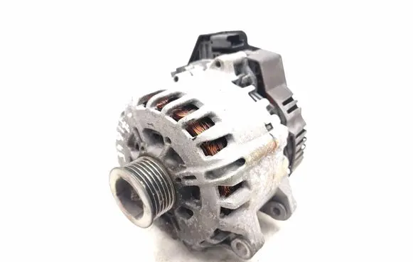 Peugeot Traveller Generator/alternator 9826550280