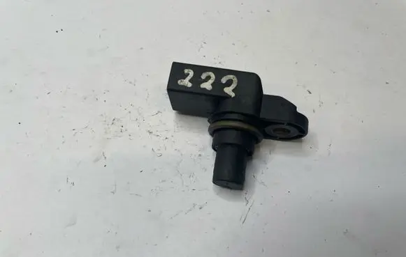 BMW 5 E39 Camshaft position sensor 2249320