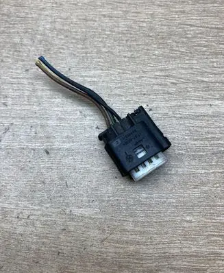 BMW 3 E90 E91 Plug wire 9689131 968913 9689131C