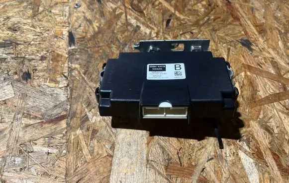 Nissan Navara D23 Gearbox control unit/module 330844JA1B MEC30510