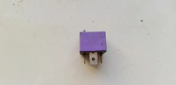 Renault Laguna I Other relay 12V50A03525 12V50A03.525