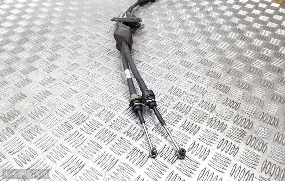 Citroen Xsara Picasso Gear shifter/selector 3355501