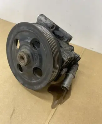 Ford S-MAX Power steering pump 6G913A696CC 67294165 B4911041919