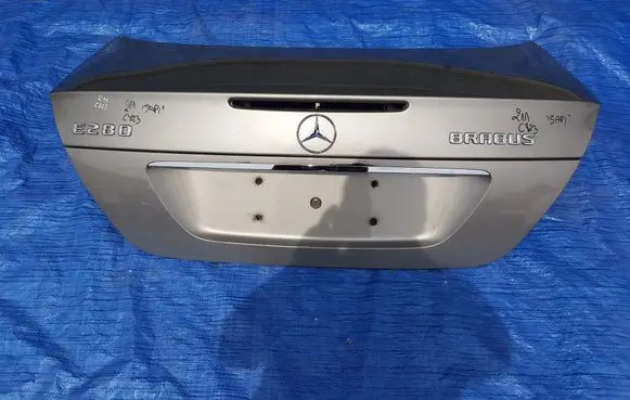 Mercedes-Benz E W211 Tailgate/trunk/boot lid KKLSEDAN211