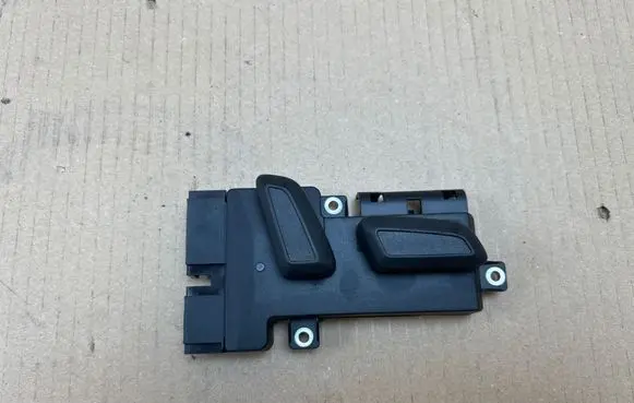Skoda Superb B6 (3T) Seat control switch 8K0959748