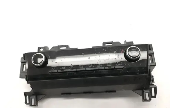Toyota Yaris Cross Interior fan control switch 75P756 559000DD01