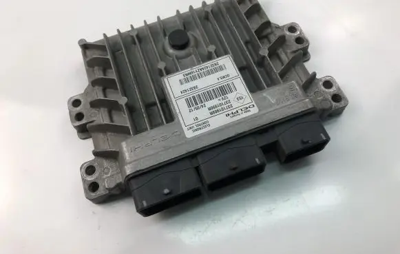 Renault Captur Engine control unit/module 237101989R
