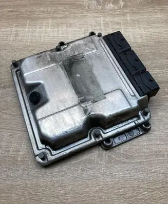Renault Scenic I Engine control unit/module ECU 8200222133 0281011102