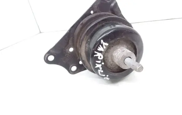 Skoda Rapid (NH) Engine mount bracket 6Q0199262BD 6R0199167S