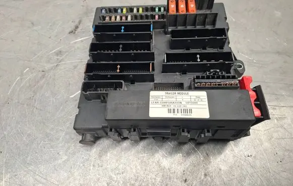Opel Signum Fuse module 13170890 09228740