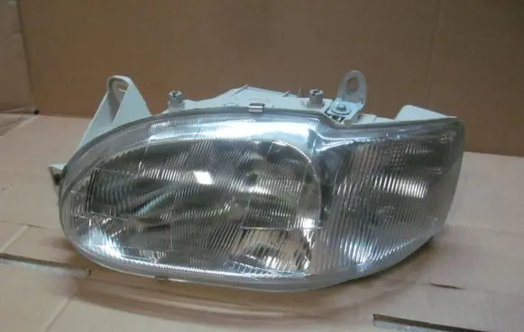 Ford Escort Headlight/headlamp 20503608 205036082 205036082B