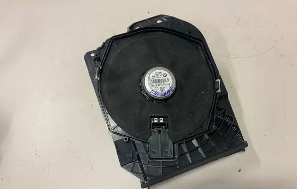 BMW 1 F20 F21 Subwoofer speaker 430407861871 9210147