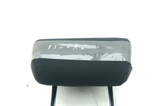 Toyota Prius (XW50) Rear seat headrest 