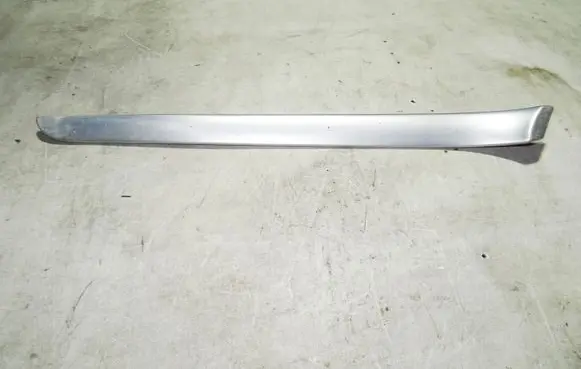 Audi A4 S4 B7 8E 8H Front door trim bar 8E0867409