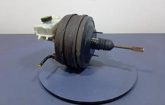 Mercedes-Benz Sprinter W901 W902 W903 W904 Brake booster A0014300308