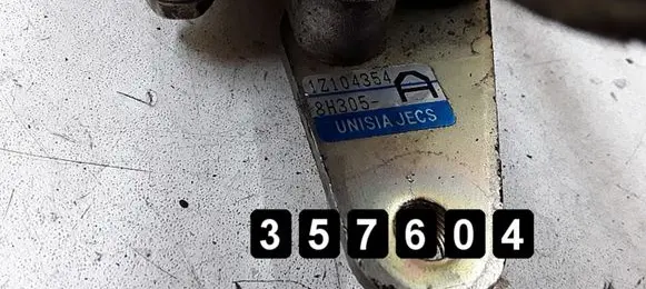 Nissan X-Trail T30 Power steering pump 2500PETROL