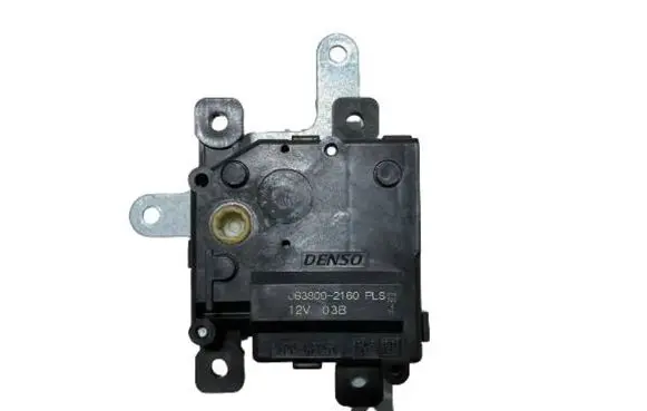 Toyota Auris E180 Air flap motor/actuator 0638002160