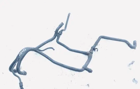 Audi Q7 4L Engine coolant pipe/hose 7l8122096