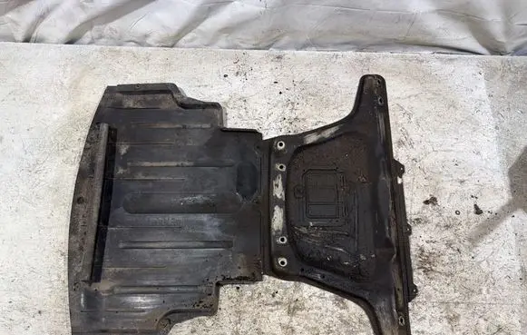 BMW Z4 E85 E86 Engine splash shield/under tray 7012723 74850610