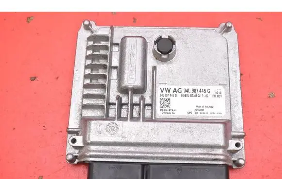 Volkswagen Golf Sportsvan Engine control unit/module ECU 04L907445G