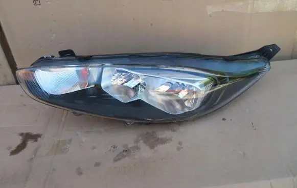 Ford Fiesta Headlight/headlamp C1BB-13W030-AG