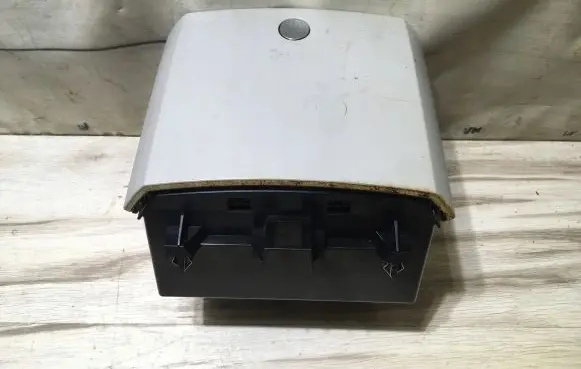 Mercedes-Benz R W251 Glove box central console A2516803814