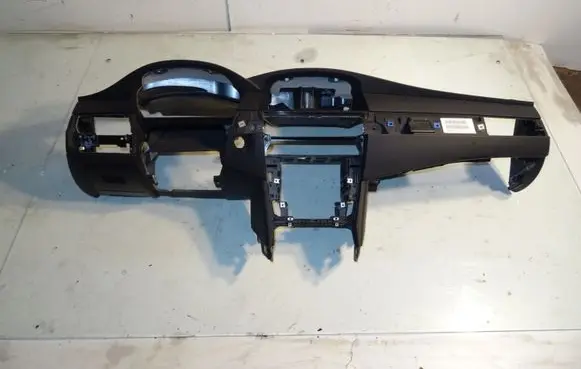 BMW 5 E60 E61 Dashboard 6976405