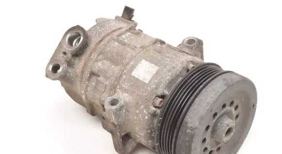 Opel Corsa D Air conditioning (A/C) compressor (pump) 55701200