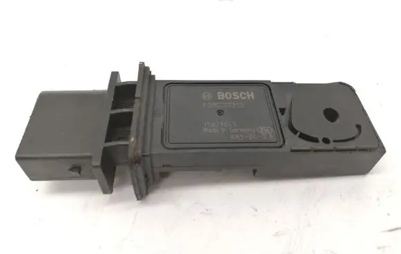 BMW X3 E83 Mass air flow meter F00C2G7315