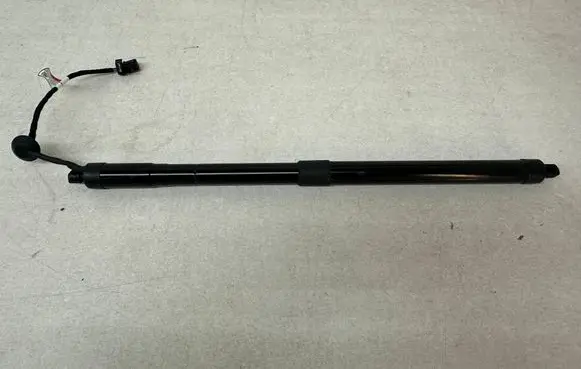Volvo XC40 Tailgate/trunk strut/damper 32296296