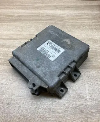 Peugeot 206 Engine control unit/module ECU 9635991180 IAW1AP81
