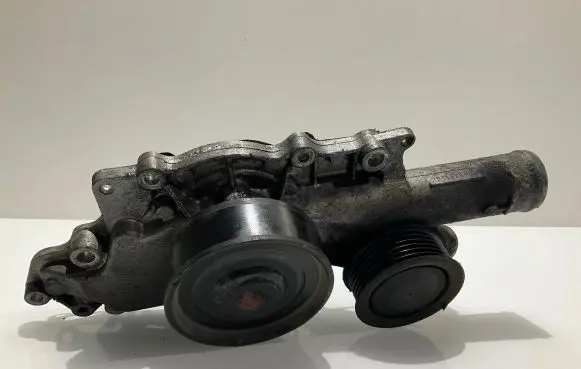 Mercedes-Benz E W211 Water pump A6132010410