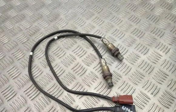 Volkswagen PASSAT B8 Lambda probe sensor 04E906262AS
